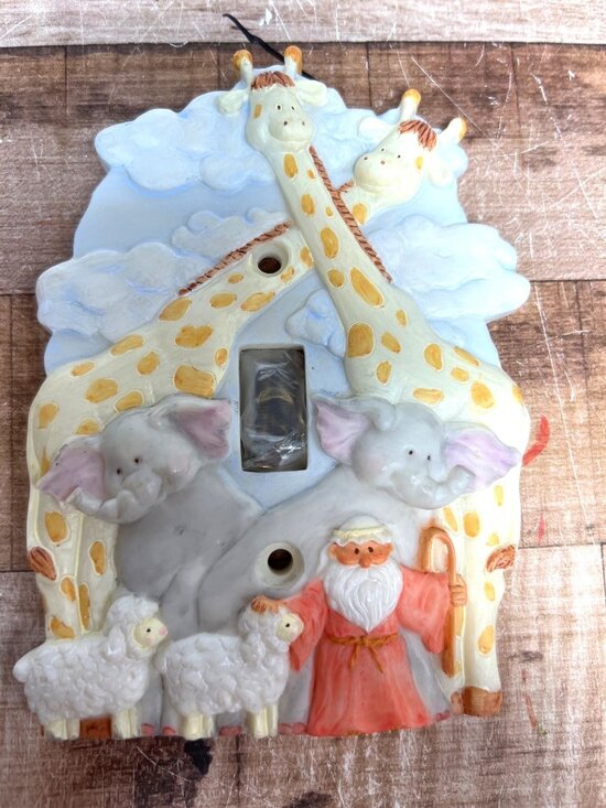 None Other - Russ Berrie Noah's Ark Ceramic Light Switch Cover Wall Plate Nursery Decor 5.5"
